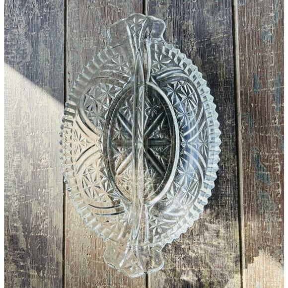 Anchor Hocking 2 Part Relish Dish Clear Divided Sides Clear Cut Glass Vintage - Picture 3 of 8